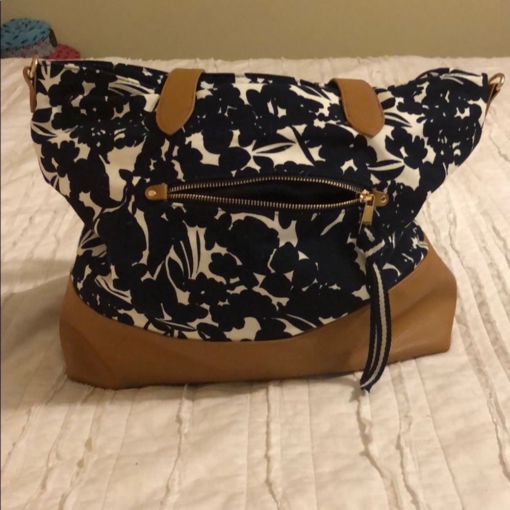 Handbag